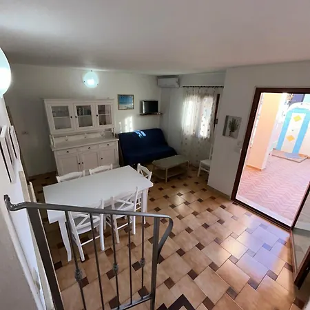 Grazioso Trilocale A Porto Ottiolu